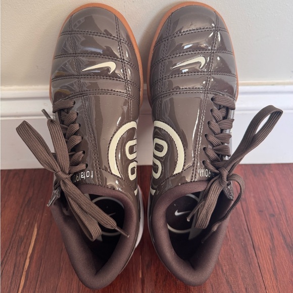 Nike Shoes - Nike Total 90 III SP Brown Patent Leather Indoor Soccer Shoes Women’s 6.5 NEW
